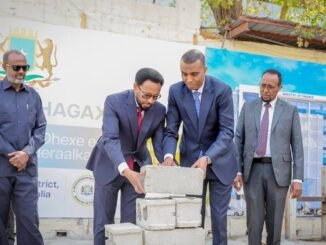 Ra'iisul wasaare Xamse Cabdi oo dhagax-dhigay dhismaha cusub ee wasaaradda maaliyadda