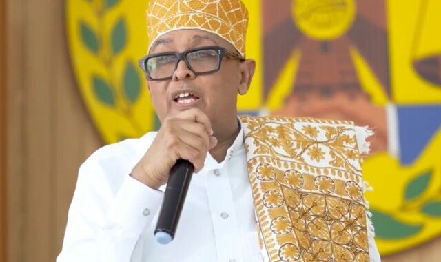 Madaxweye Cirro oo si adag uga hadlay safarka madaxweynaha Soomaaliya ee Laascaanood