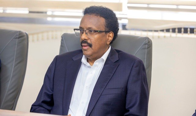 Farmaajo oo ka hadlay kulankii uu la qaatay Saciid C/laahi Deni iyo Axmed Madoobe