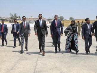 Ra'iisul wasaare Xamse Cabdi oo kormeer shaqo ku tagay garoonka Aadan Cadde ee Muqdisho