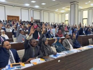 Baarlamaanka oo si rasmi ah u ansixiyay wax-ka-beddelka iyo dhammaystirka dastuurka dalka