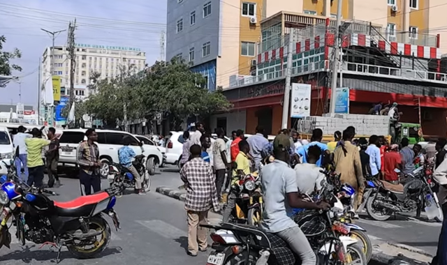 Banaanbaxayaal ka caraysan sare u kaca qiimaha shidaalka oo xirtay wadada Maka Al-Mukarrama