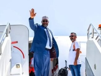 Wafdi uu hoggaaminayo Aadan Madoobe oo maanta ku wajahan magaalada Baydhabo
