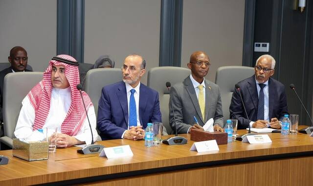 Madaxweyne Xasan Sheekh oo maanta la kulmay danjireyaasha caalamka ee Soomaaliya