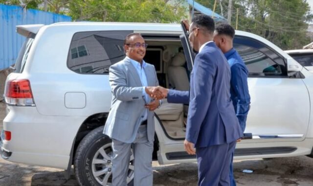 Duqa Muqdisho oo kormeer ku tagay xarunta agaasinka waxbarashada gobolka Banaadir