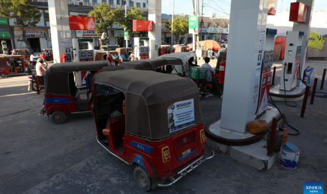 Feature: Soaring fuel prices push Somalia's three-wheeler drivers to brink