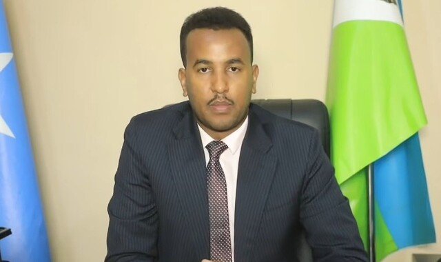 Wasiirka warfaafinta maamulka Waqooyi Bari, Axmed C/risaaq Diiriye
