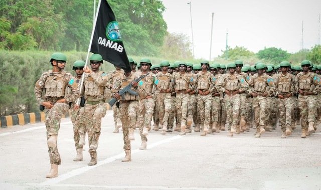Madaxweyne Xasan Sheekh oo ka qeyb galay xuska 66-aad ee aas-aaska ciidanka xoogga dalka Soomaaliyeed