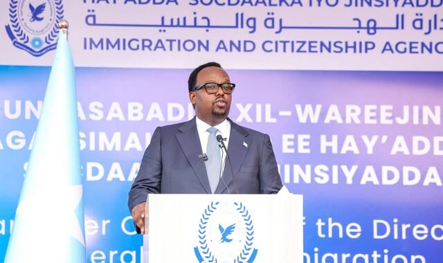 Agaasimaha cusub ee hay'adda socdaalka iyo jinsiyadda oo maanta si rasmi ah xilka ula wareegay