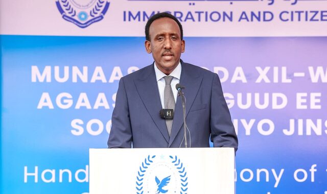 Agaasimaha cusub ee hay'adda socdaalka iyo jinsiyadda oo maanta si rasmi ah xilka ula wareegay