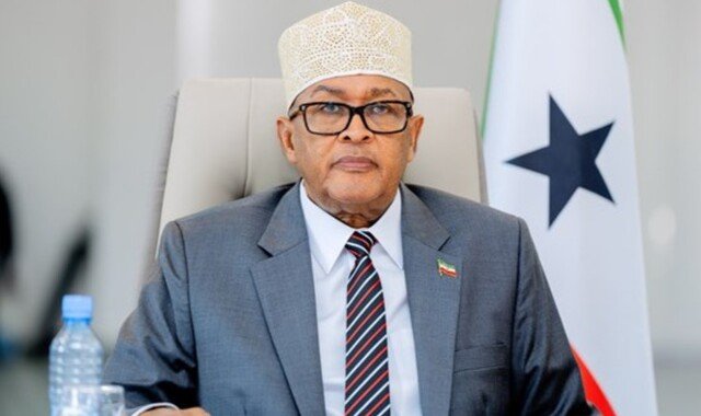 Madaxweynaha Somaliland C/raxmaan Maxamed Cabdullaahi (Cirro)