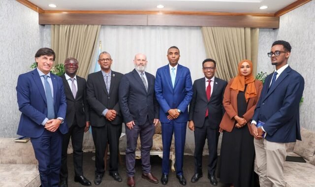 Ra'iisul wasaare Xamse oo xafiiskiisa ku qaabilay wafdi sare oo ka socday hay'adda WFP