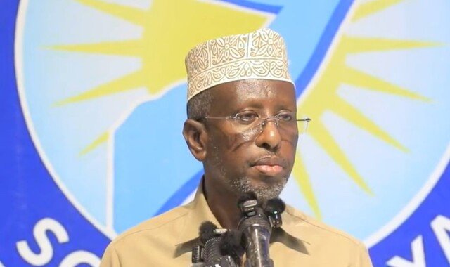 Sheekh Shariif oo si adag uga jawaabay hadalkii madaxweyne Xasan Sheekh