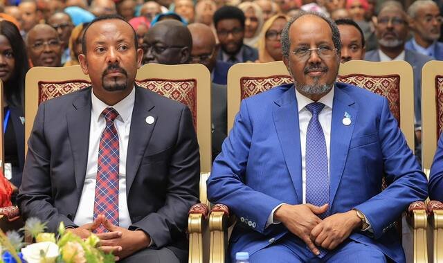 Madaxweyne Xasan Sheekh oo ka qayb galay caleema-saarka madaxweynaha Jabuuti