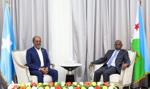 Wafdi uu hoggaaminayo madaxweyne Xasan Sheekh oo maanta gaaray dalka Jabuuti