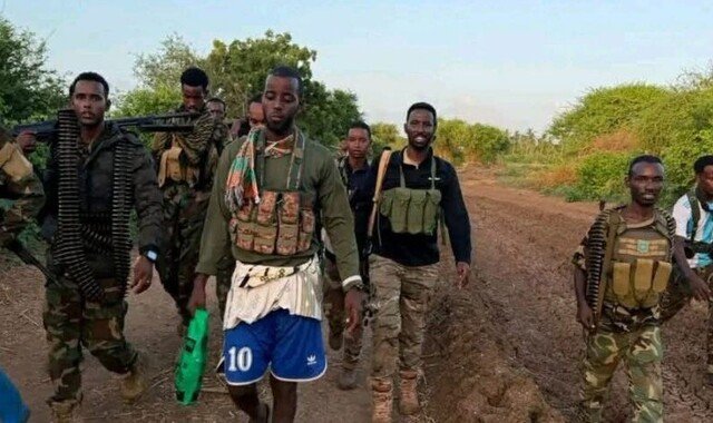 Sarkaal ka tirsanaa kooxda Al-shabaab oo isku soo dhiibay ciidanka dowladda Soomaaliya