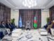 Sheekh Aadan Madoobe oo kusoo dhaweeyay Baydhabo wafdi uu hoggaaminayo guddoomiyaha SoDMA