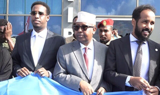 Garsoore Cumar C/qaadir Cartan oo maanta si aan caadi ahayn loogu soo dhaweeyay magaalada Muqdisho