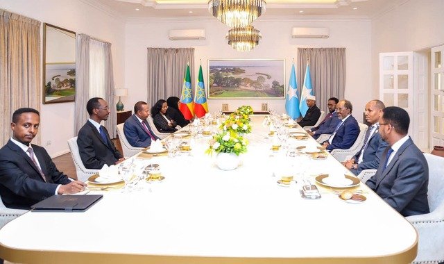 Madaxweyne Xasan Sheekh iyo ra'iisul wasaare Abiy Axmed oo kulan heer sare ah ku yeeshay Addis Ababa