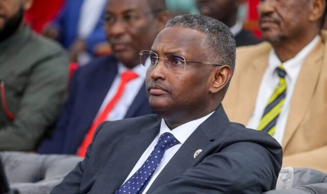 Agaasimaha Hay’adda Nabad-sugidda iyo Sirdoonka Qaranka (NISA), Mahad Maxamed Salaad