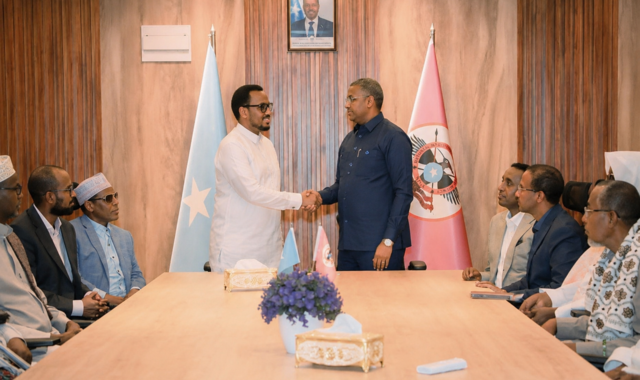 Agaasimaha hay'adda NISA iyo Liibaan Shuluq oo kulan xasaasi ah ku yeeshay magaalada Muqdisho