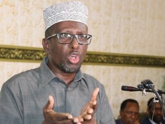 Madaxweynihii hore ee Soomaaliya Sheekh Shariif Sheekh Axmed