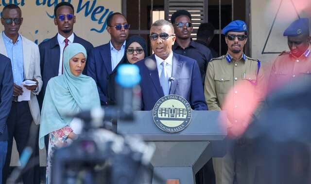 Ra'iisul wasaaraha Soomaaliya oo daah-furay imtixaanka shahaadiga ah ee dugsiyada sare