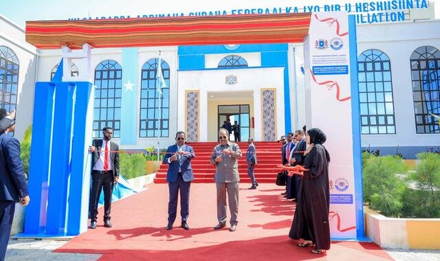 Madaxweyne Xasan Sheekh oo maanta xarigga ka jaray xarunta cusub ee wasaaradda arrimaha gudaha
