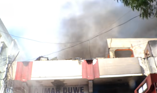 Dab aad u xooggan oo saaka ka kacay suuqa weyn ee Bakaaraha ee magaalada Muqdisho (SAWIRRO)