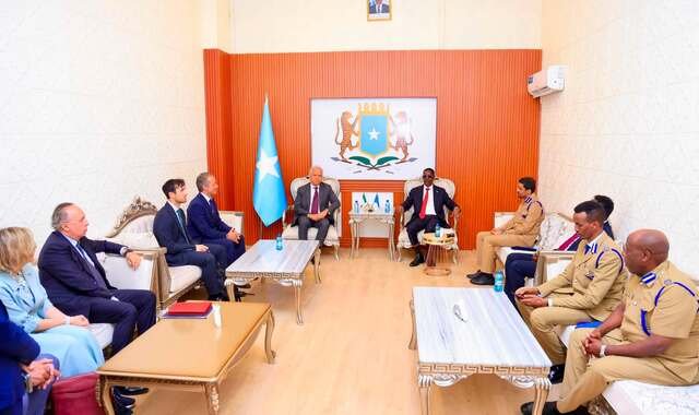 Dowladda Soomaaliya oo heshiis dhowr qodob ka kooban la saxiixatay Talyaaniga