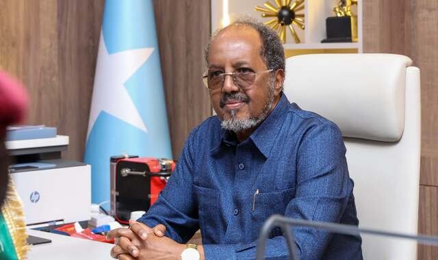 Madaxweyne Xasan Sheekh oo maanta xariga ka jaray xarunta taliska guutada 77 ee ciidanka xoogga dalka