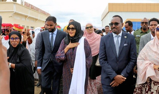 Wafdi ay hoggaaminayso guddoomiyaha KMG ee golaha shacabka oo maanta gaaray magaalada Baydhabo